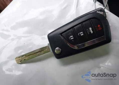 2020 Toyota Corolla Se z USA, uszkodzony, nr VIN 5YFS4RCEXLP040363